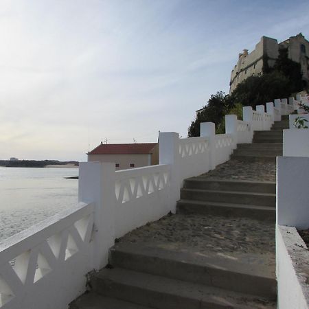Lagoa Azul Guest House II فيلا نوفا دو ميلفونتس المظهر الخارجي الصورة